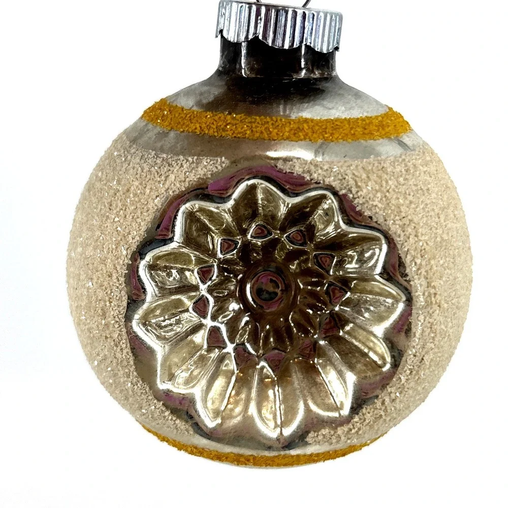 Vintage Shiny Brite White & Gold‎ Glitter Double Indent Glass Ornament